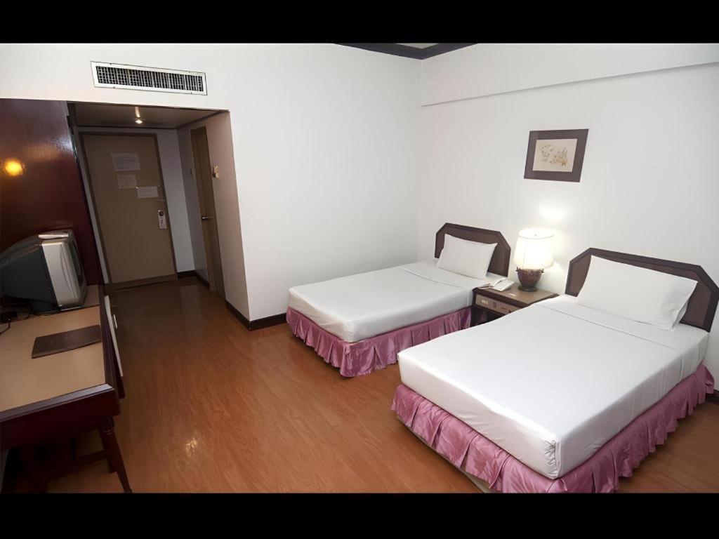 האט יאי Florida Hotel מראה חיצוני תמונה